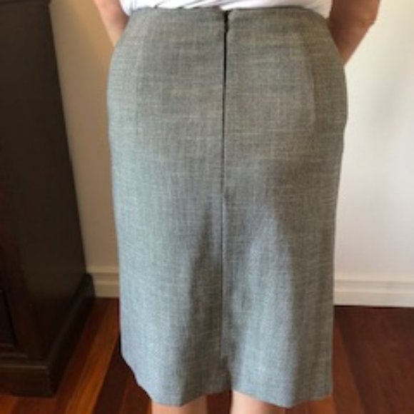 Lined Skirt - Light Grey - Picture 3 of 4